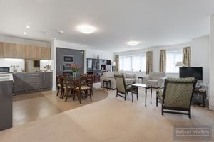 Photo 10- click for photo gallery